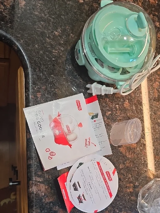 Dash Rapid Egg Cooker in Mint Green - Picture 2 of 4